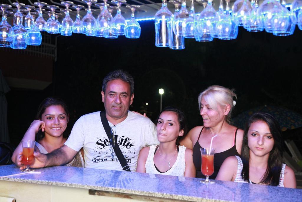 Otel Guenduez Antalya Dış mekan fotoğraf