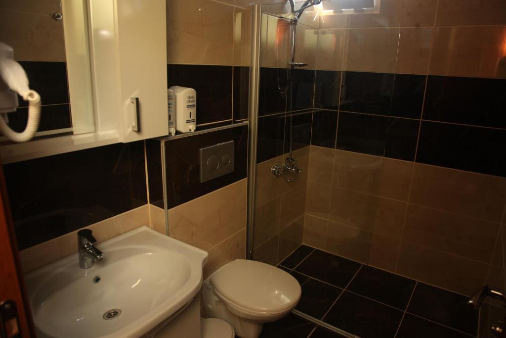 Otel Guenduez Antalya Dış mekan fotoğraf